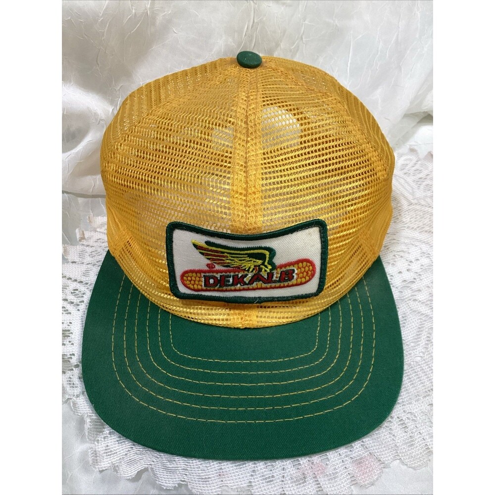 Vintage DEKALB Patch Mesh Pom Short Bill Snapback Trucker Hat / Cap Farmcore